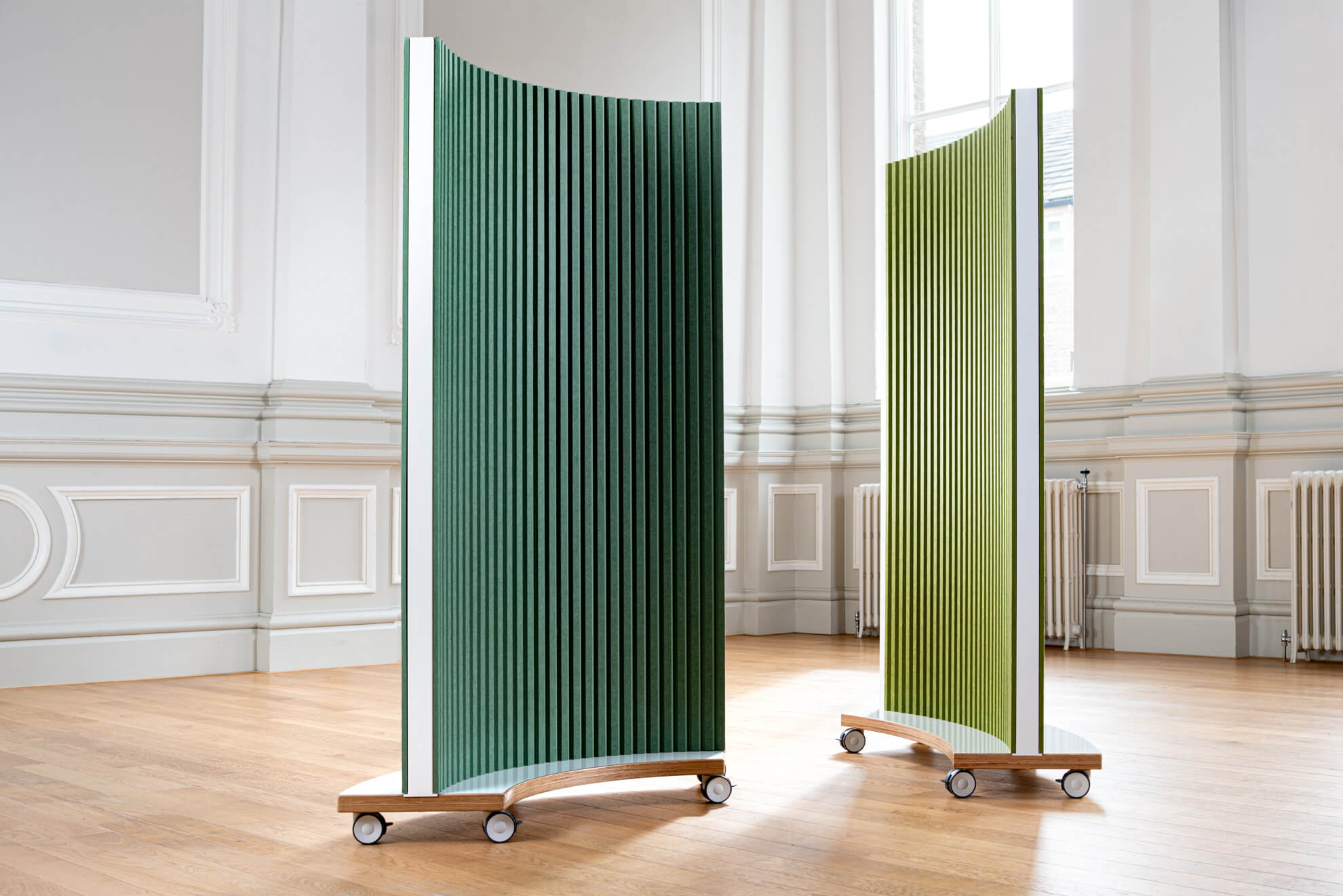 45 and 90 degree freestanding acoustic curved divider